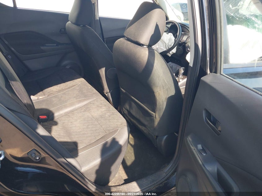 2021 NISSAN KICKS VIN: 3N1CP5BV4ML471921