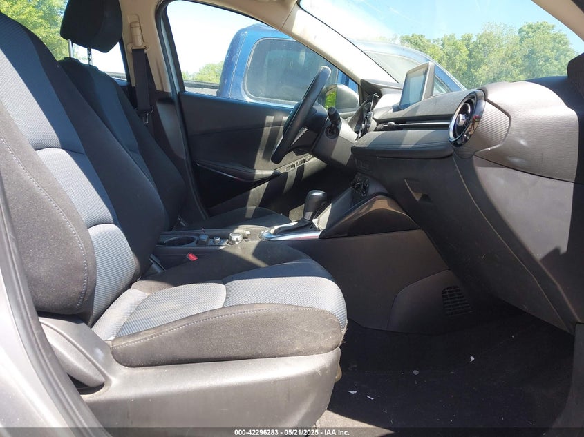 2016 SCION IA VIN: 3MYDLBZV5GY107324