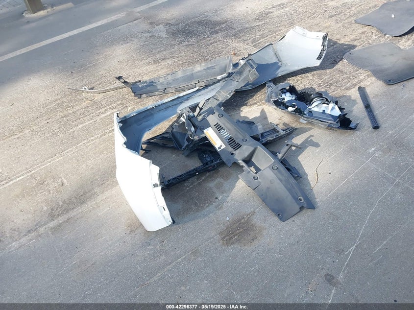 2019 HONDA CR-V LX - 2HKRW5H33KH418401