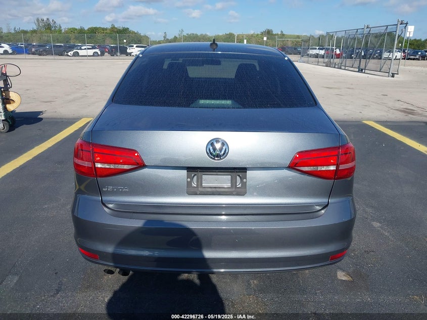 2015 VOLKSWAGEN JETTA 2.0L S - 3VW1K7AJ9FM288103