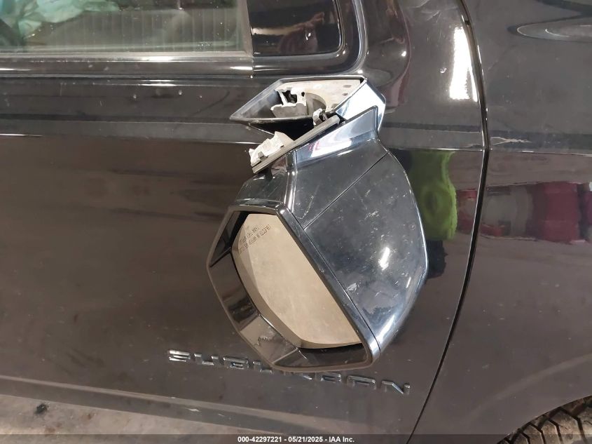 2021 Chevrolet Suburban - 1GNSKDKD4MR379877