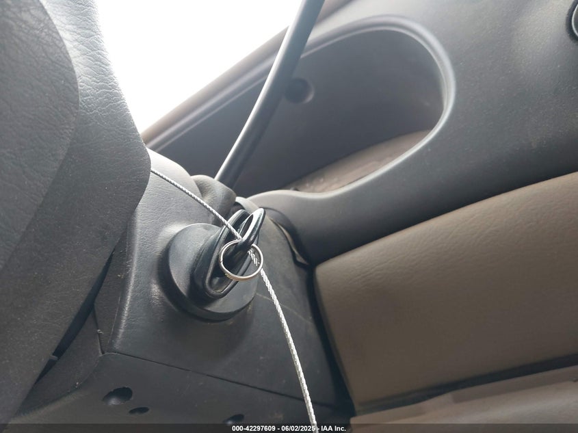 2004 Ford E-250 Recreational VIN: 1FDNE24L84HB06464 Lot: 42297609