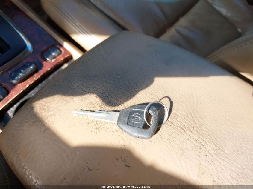 2001 Acura Mdx VIN: 2HNYD18671H003720 Lot: 42297905