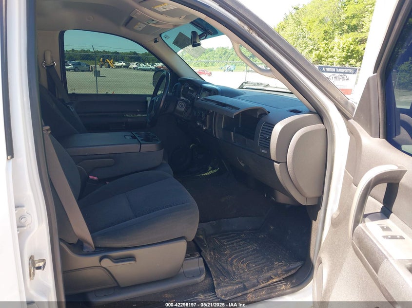 2008 CHEVROLET SILVERADO 1500 VIN: 3GCEK13368G214784