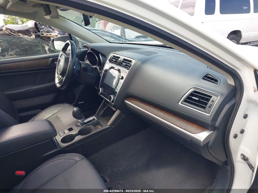2018 SUBARU OUTBACK VIN: 4S4BSANC0J3299044