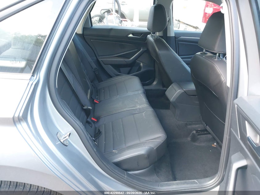 2024 VOLKSWAGEN JETTA VIN: 3VWEM7BU9RM088055