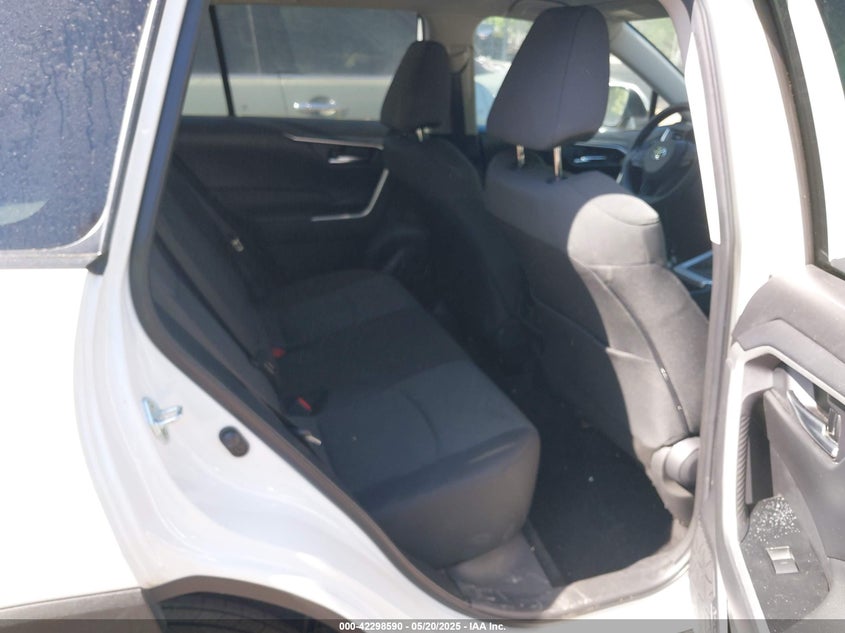 2024 TOYOTA RAV4 VIN: 2T3P1RFV1RW428767