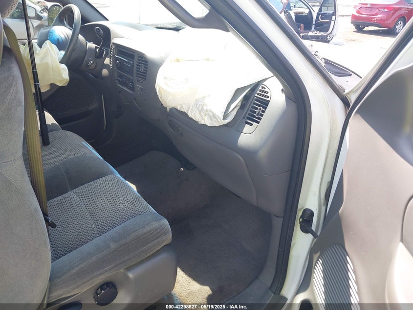 1FTRX17L91NB62514 2001 FORD F-150 photo no. 5