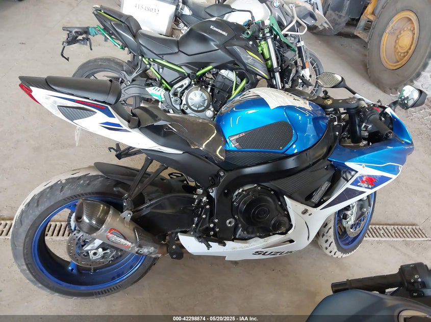 2024 SUZUKI GSX-R600 - JS1GN7FA3R7100939
