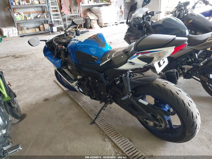 2024 SUZUKI GSX-R600 - JS1GN7FA3R7100939