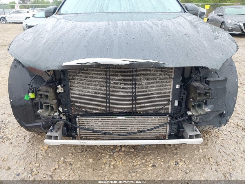 2018 VOLVO XC60 VIN: LYV102RK5JB105691