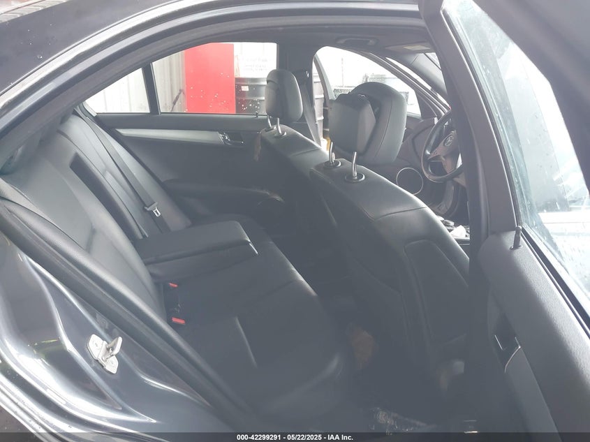 2008 Mercedes-Benz C 300 Luxury/Sport VIN: WDDGF54X58F053034 Lot: 42299291