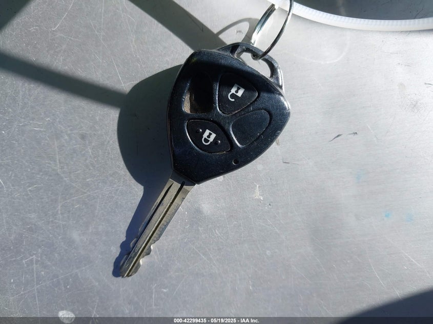 2009 TOYOTA MATRIX VIN: 2T1GE40E39C001438