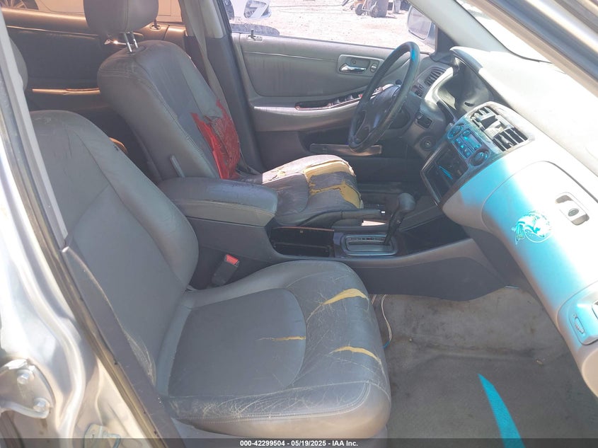 1HGCG16542A037388 2002 HONDA ACCORD photo no. 5