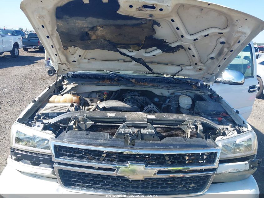 2004 Chevrolet Silverado 1500 Z71 VIN: 2GCEK13T341428716 Lot: 42299720