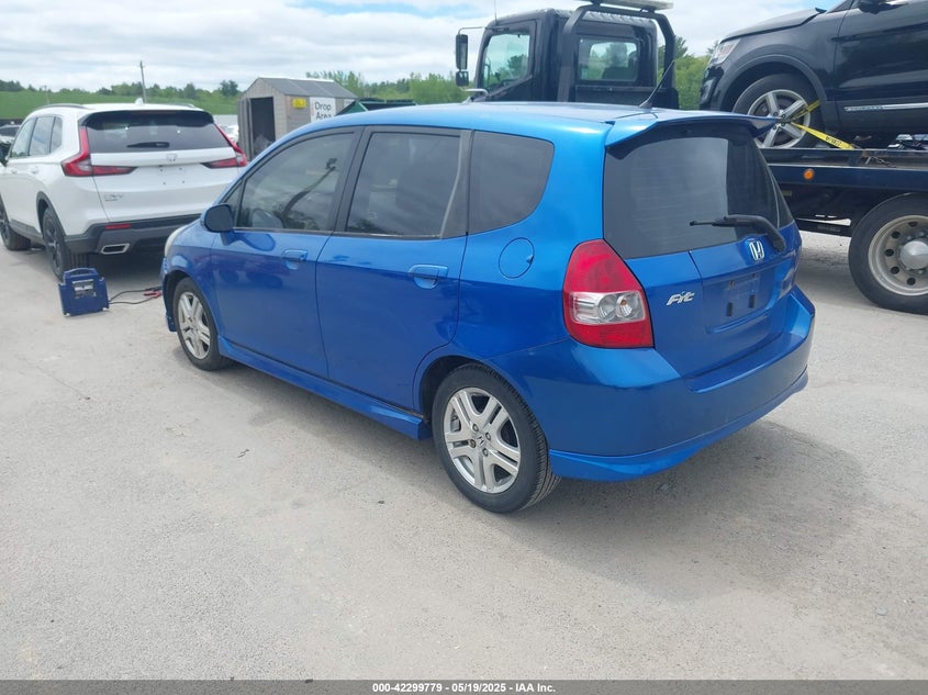 2008 HONDA FIT VIN: JHMGD38688S046025