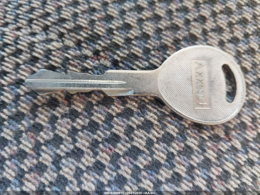 2000 Dodge Ram 1500 St VIN: 1B7HF13Z7YJ123270 Lot: 42300077