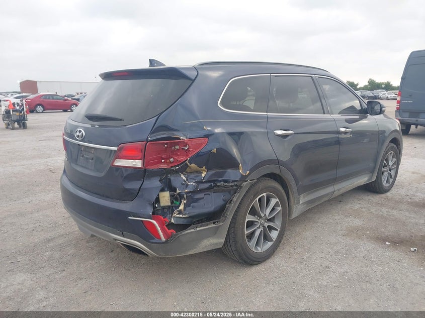 2017 Hyundai Santa Fe Se VIN: KM8SN4HF5HU172650 Lot: 42300215