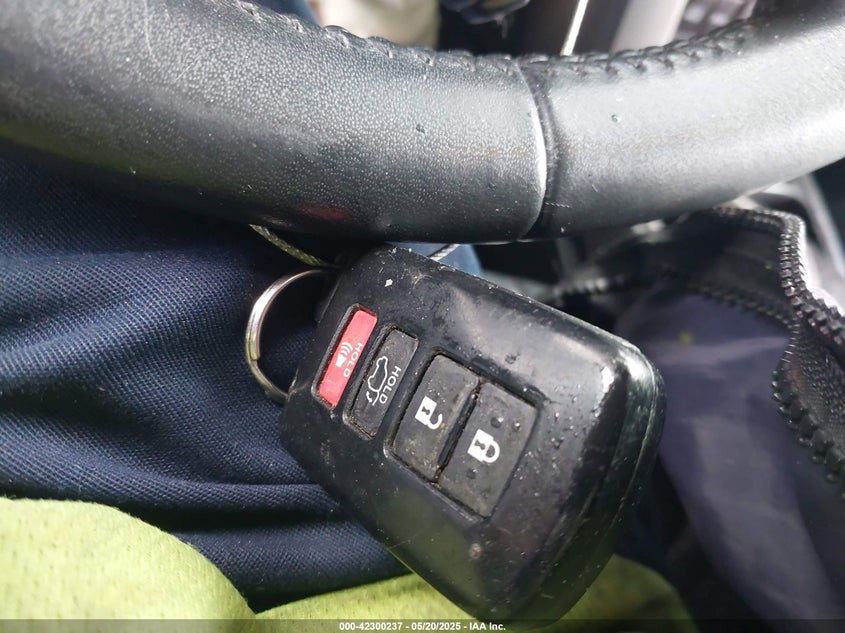 2016 TOYOTA RAV4 LIMITED - 2T3DFREV2GW425640