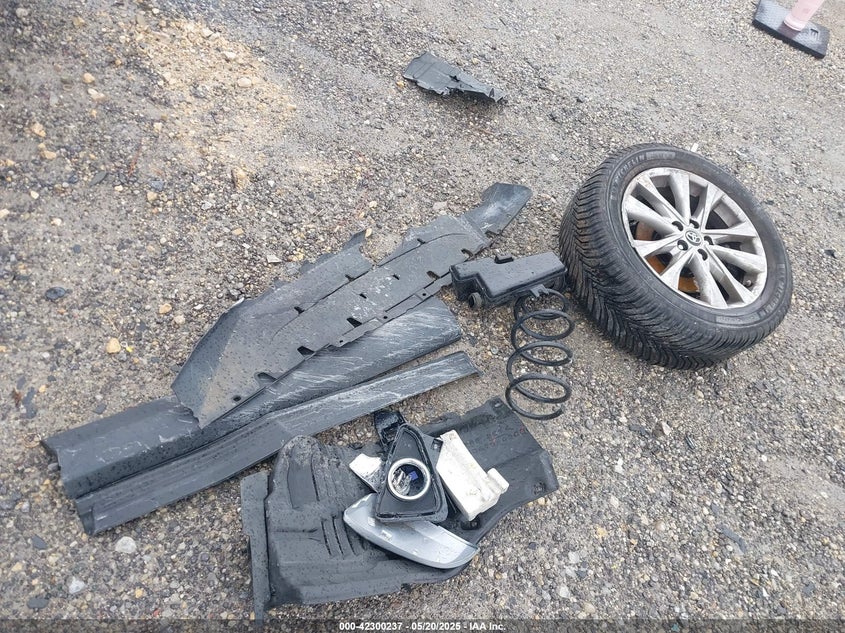 2016 TOYOTA RAV4 LIMITED - 2T3DFREV2GW425640