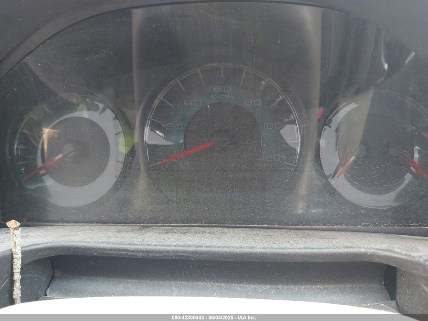 2011 FORD FUSION VIN: 3FAHP0JG9BR272937