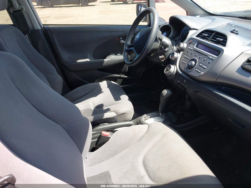 2009 HONDA FIT VIN: JHMGE88209S011973