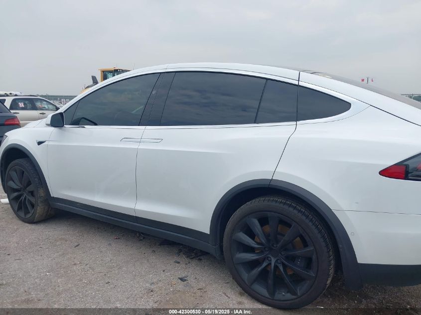 2020 Tesla Model X - 5YJXCBE26LF304404