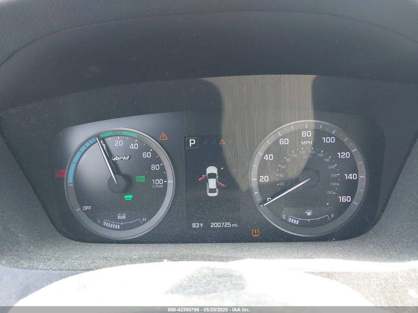 2016 HYUNDAI SONATA VIN: KMHE24L11GA018549