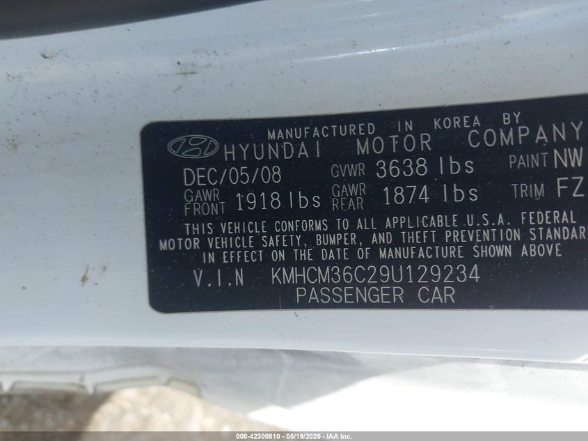 2009 HYUNDAI ACCENT VIN: KMHCM36C29U129234