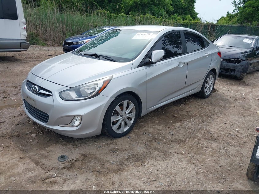 2013 HYUNDAI ACCENT GLS - KMHCU4AE6DU284618