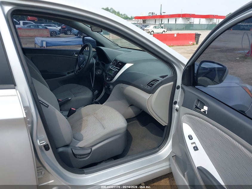 2013 HYUNDAI ACCENT GLS - KMHCU4AE6DU284618