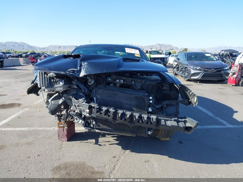 2022 Dodge Challenger Sxt VIN: 2C3CDZAG5NH261164 Lot: 42301197