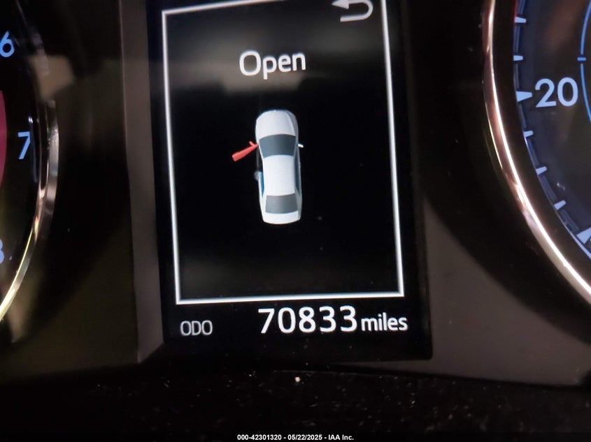 2018 Toyota Corolla Se VIN: 5YFBURHE8JP837457 Lot: 42301320