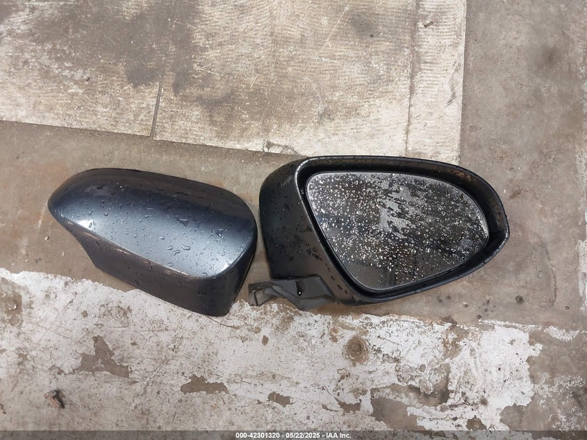 2018 Toyota Corolla Se VIN: 5YFBURHE8JP837457 Lot: 42301320