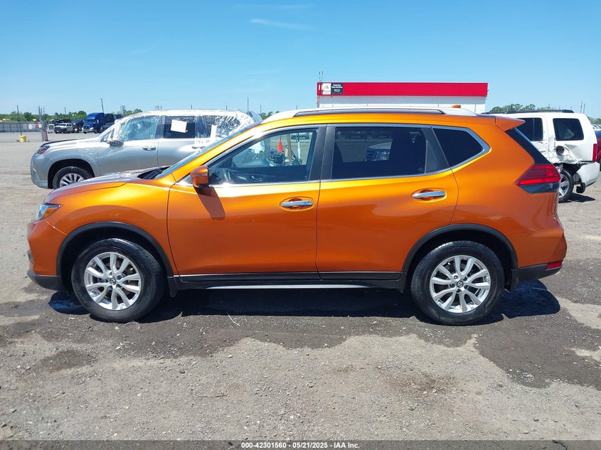 2017 NISSAN ROGUE SV - JN8AT2MT1HW138574