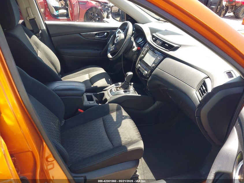 2017 NISSAN ROGUE SV - JN8AT2MT1HW138574