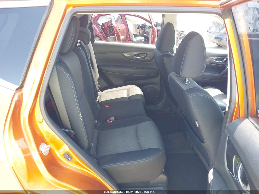 2017 NISSAN ROGUE SV - JN8AT2MT1HW138574