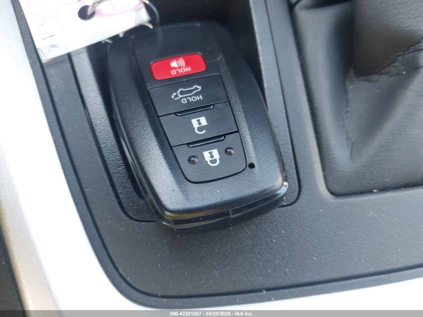 2025 TOYOTA RAV4 XLE - 2T3W1RFV7SC310614