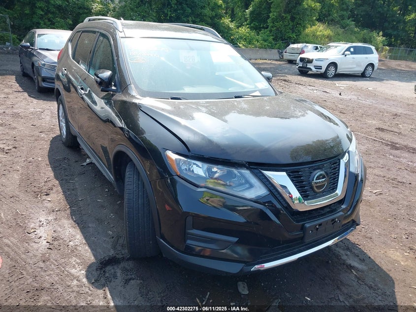 2018 NISSAN ROGUE VIN: KNMAT2MV6JP561051