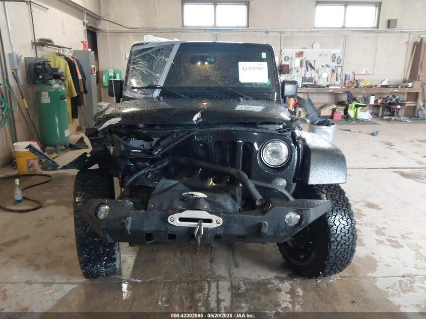 2017 JEEP WRANGLER UNLIMITED WILLY WHEELER 4X4 - 1C4BJWDG6HL526000