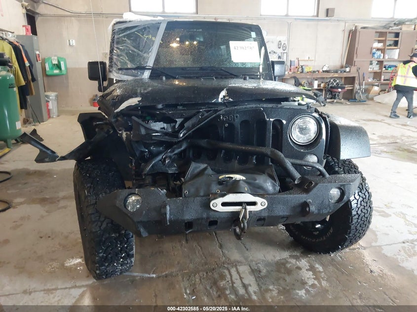 2017 JEEP WRANGLER UNLIMITED WILLY WHEELER 4X4 - 1C4BJWDG6HL526000