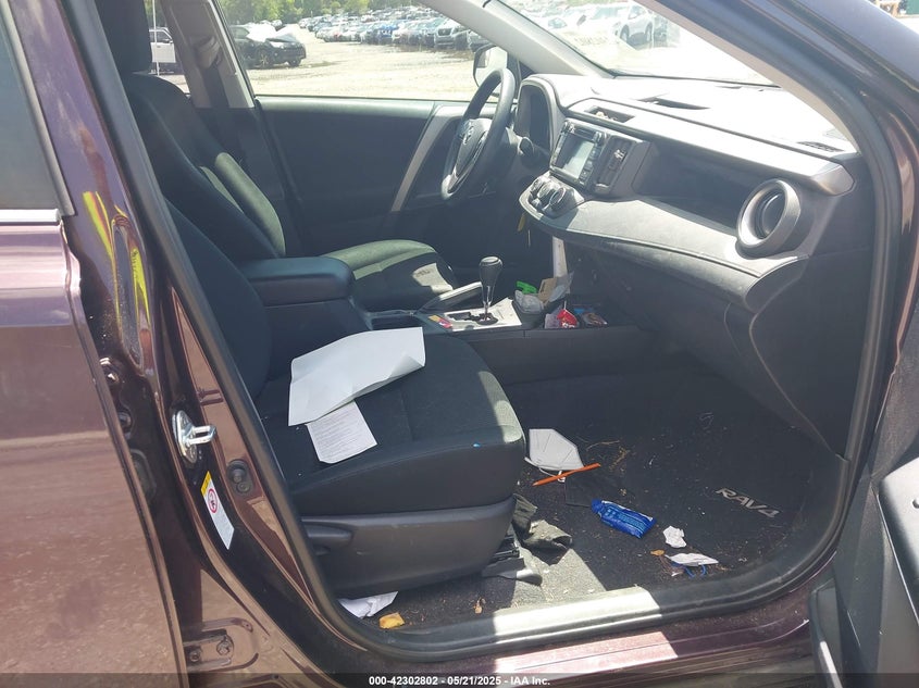 2018 TOYOTA RAV4 VIN: 2T3BFREV2JW781018