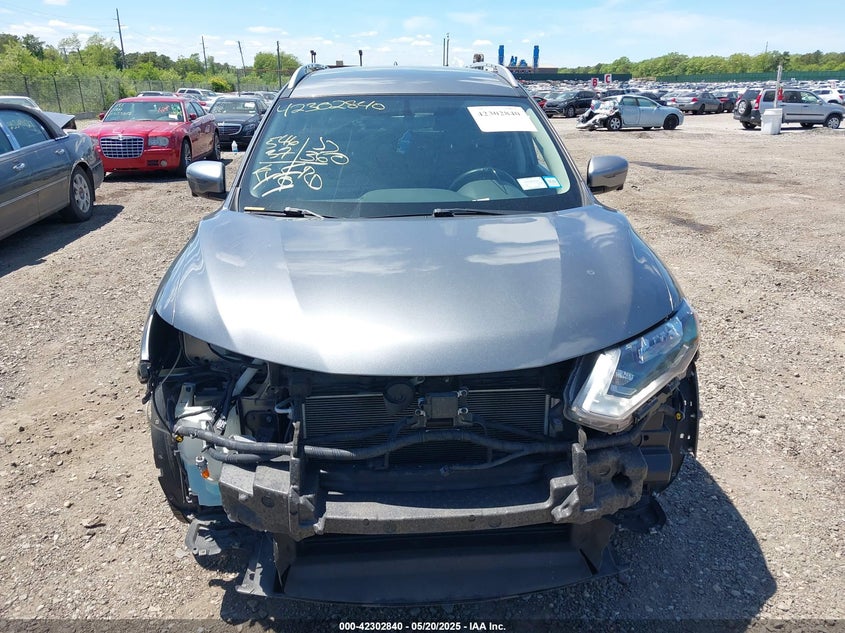 2018 NISSAN ROGUE SV - KNMAT2MV5JP599788