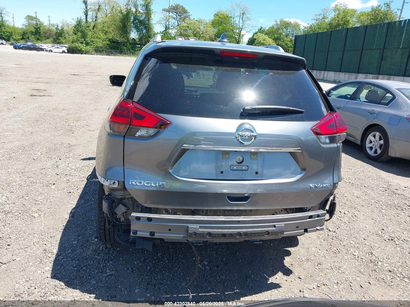 2018 NISSAN ROGUE SV - KNMAT2MV5JP599788