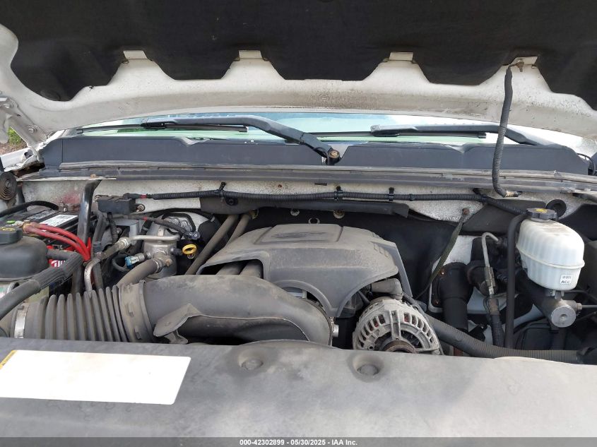 2007 Chevrolet Silverado 2500Hd Work Truck VIN: 1GCHC29K37E532415 Lot: 42302899