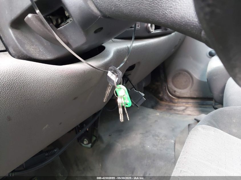 2007 Chevrolet Silverado 2500Hd Work Truck VIN: 1GCHC29K37E532415 Lot: 42302899