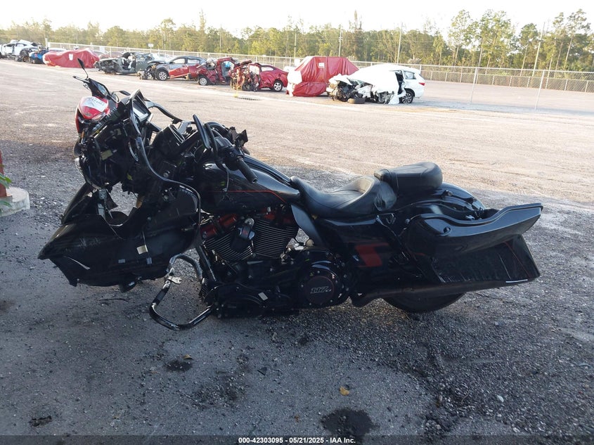 2018 Harley-Davidson Fltrxse Cvo Road Glide VIN: 1HD1TCL14JB958337 Lot: 42303095