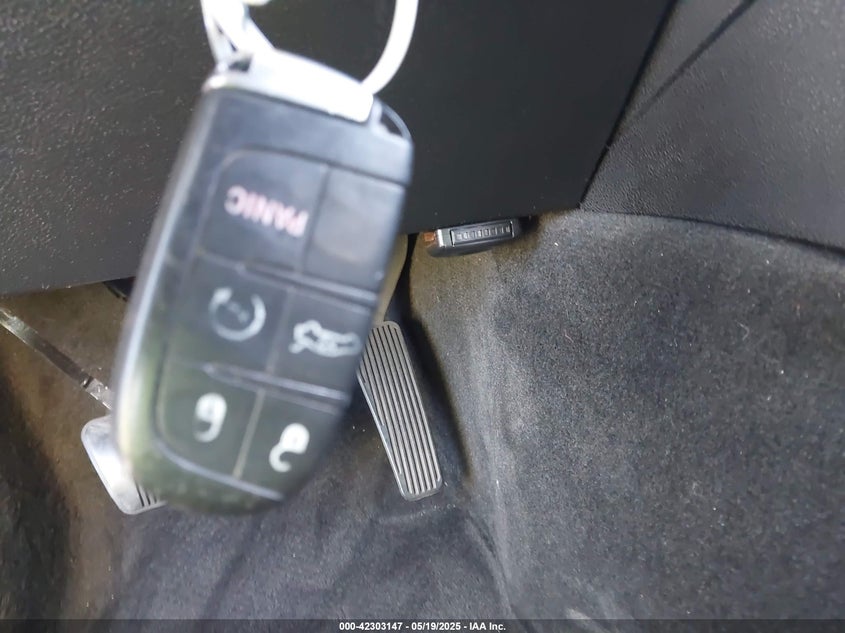 2015 DODGE CHARGER ROAD/TRACK - 2C3CDXCT2FH777143