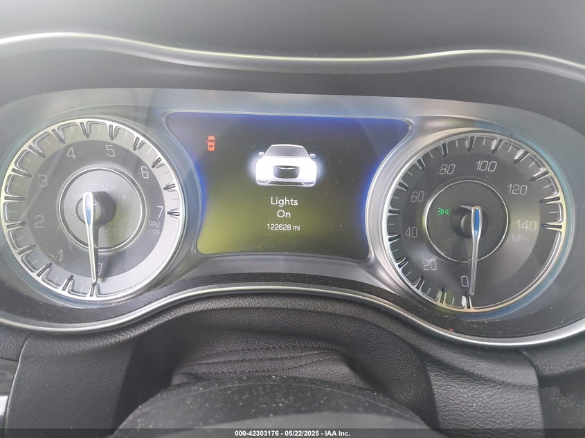 2018 CHRYSLER 300 VIN: 2C3CCAAG7JH285772