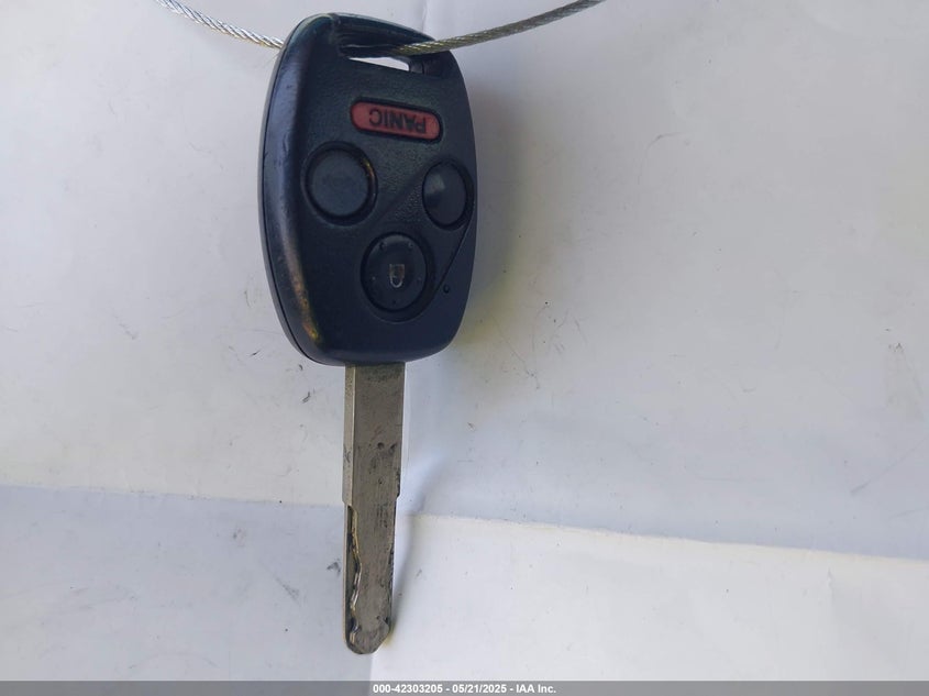 2009 HONDA ACCORD VIN: 1HGCS128X9A015839